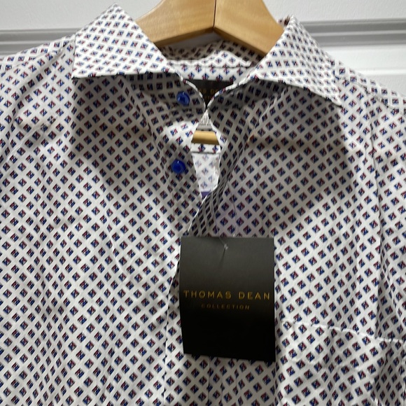 🆕Men’s shirt - Picture 2 of 3